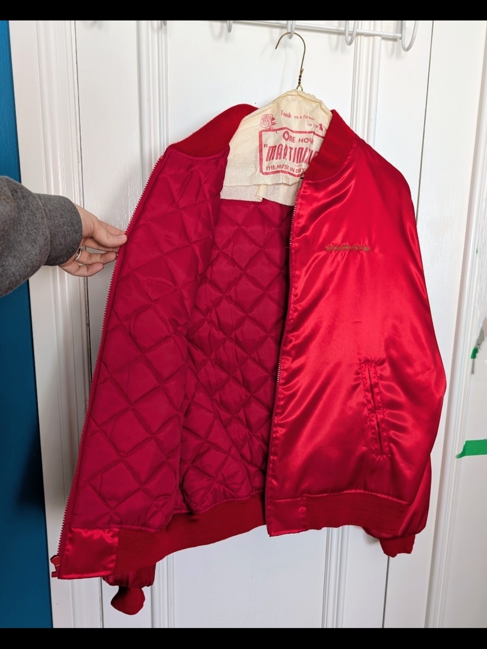 VINTAGE 80s Gold's Gym Satin Bomber Jacket XXL - Red - MINT - Picture 3 of 9